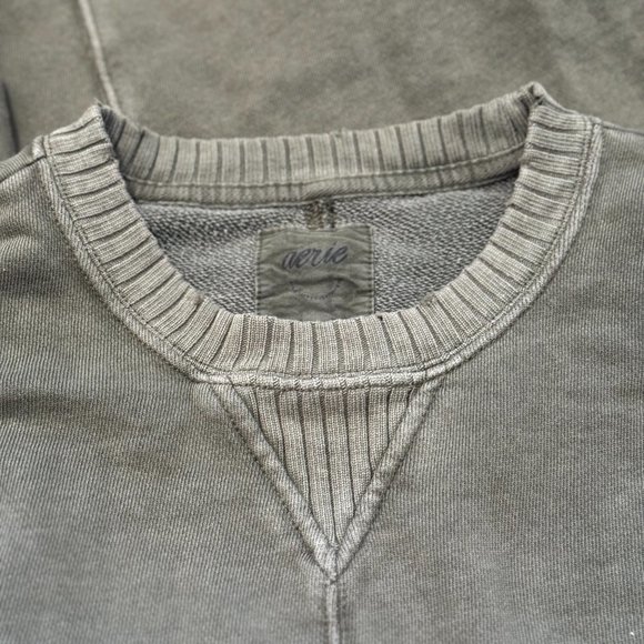 Aerie Olive Green Oversized Distressed Sweatshirt Womens Size Large - Picture 5 of 10